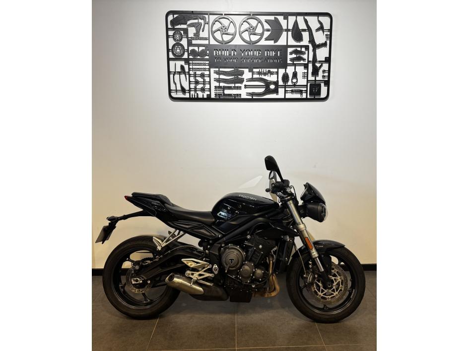 TRIUMPH STREET TRIPLE 765 S 