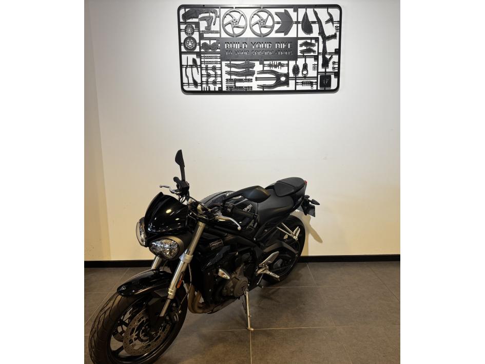 TRIUMPH STREET TRIPLE 765 S 