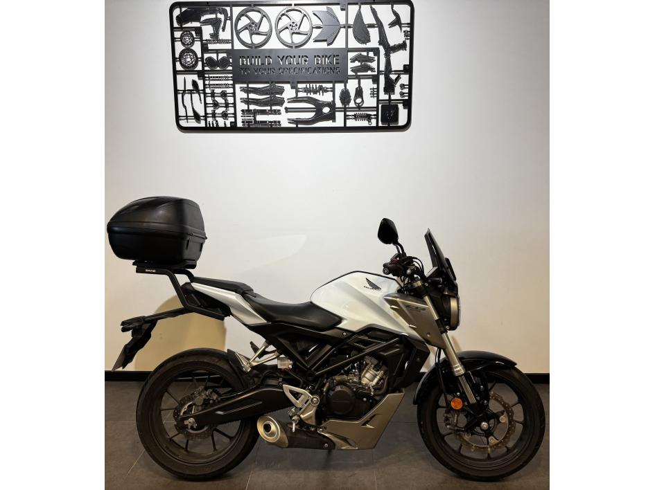 HONDA CB 125 R