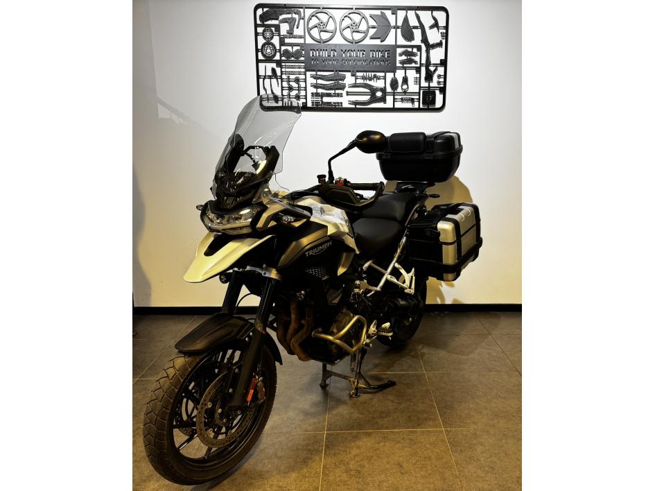 TRIUMPH TIGER 1200 GT PRO