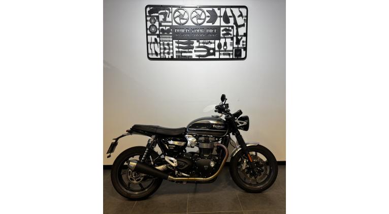 TRIUMPH SPEED TWIN 1200