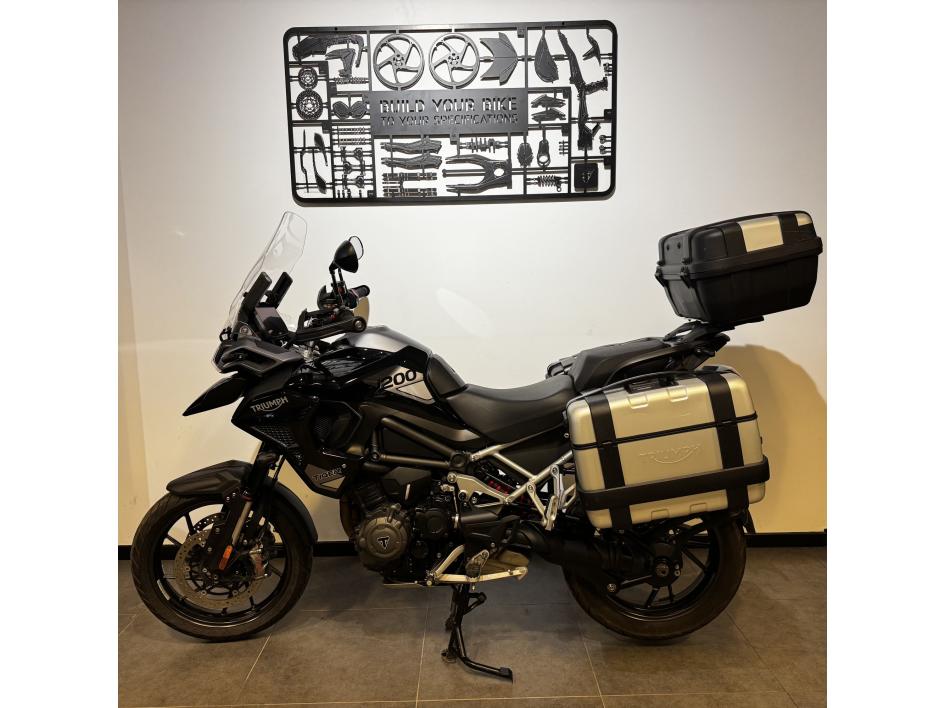 TRIUMPH TIGER 1200 GT PRO