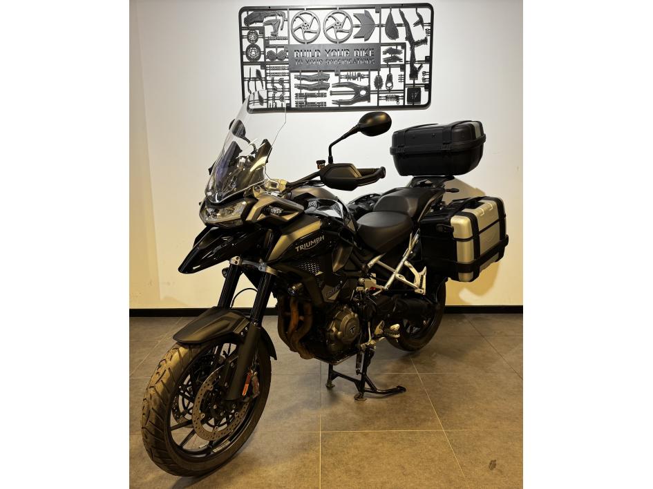 TRIUMPH TIGER 1200 GT PRO