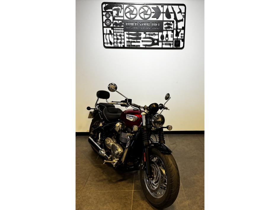 TRIUMPH SPEEDMASTER 1200