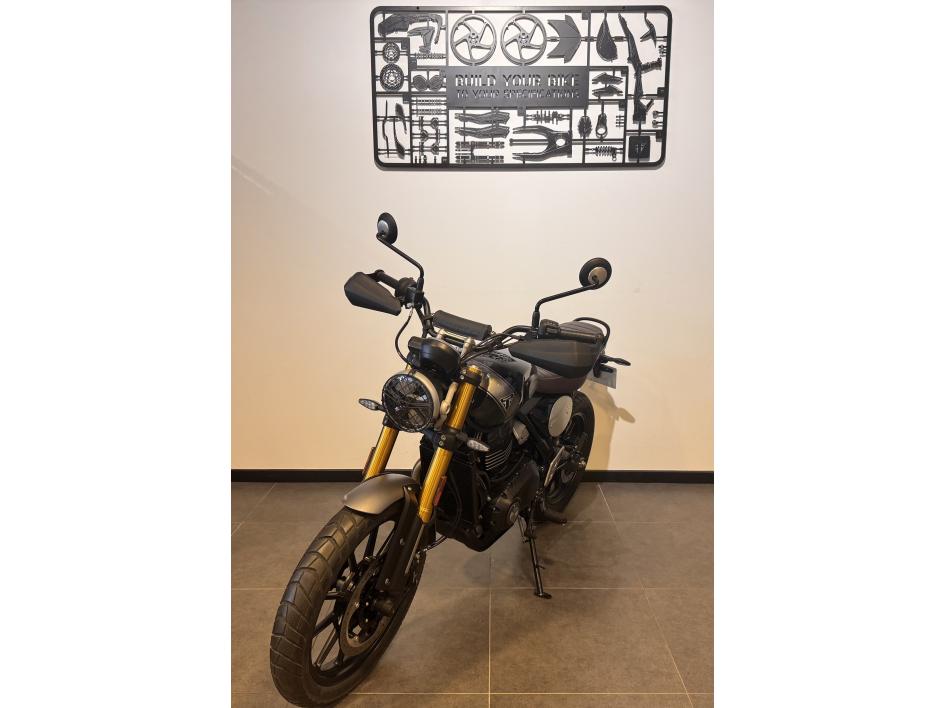 TRIUMPH Scrambler 400 X