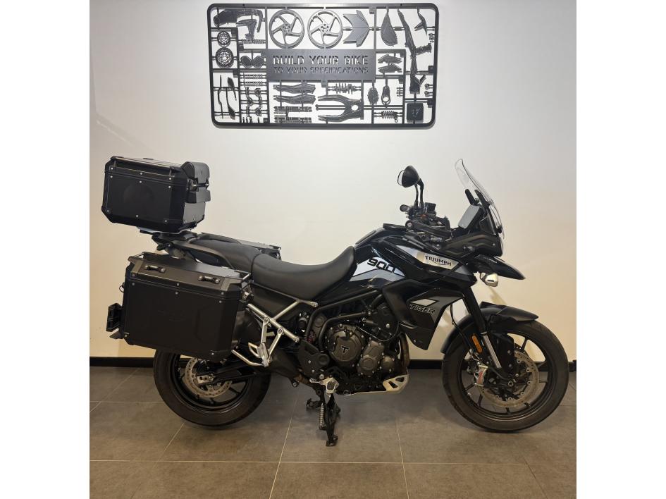 TRIUMPH Tiger 900 GT PRO