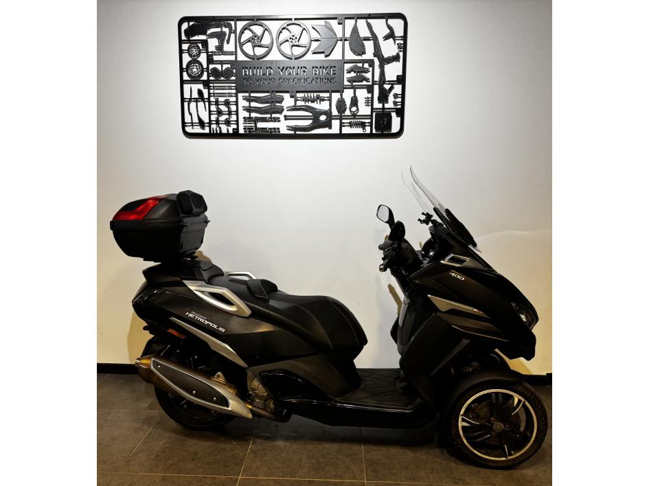 PEUGEOT METROPOLIS 400